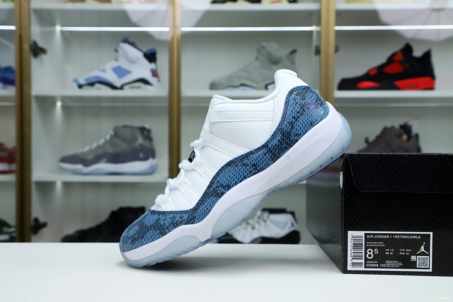Air 11 Jordan snakeskin” Jordan “navy 0718